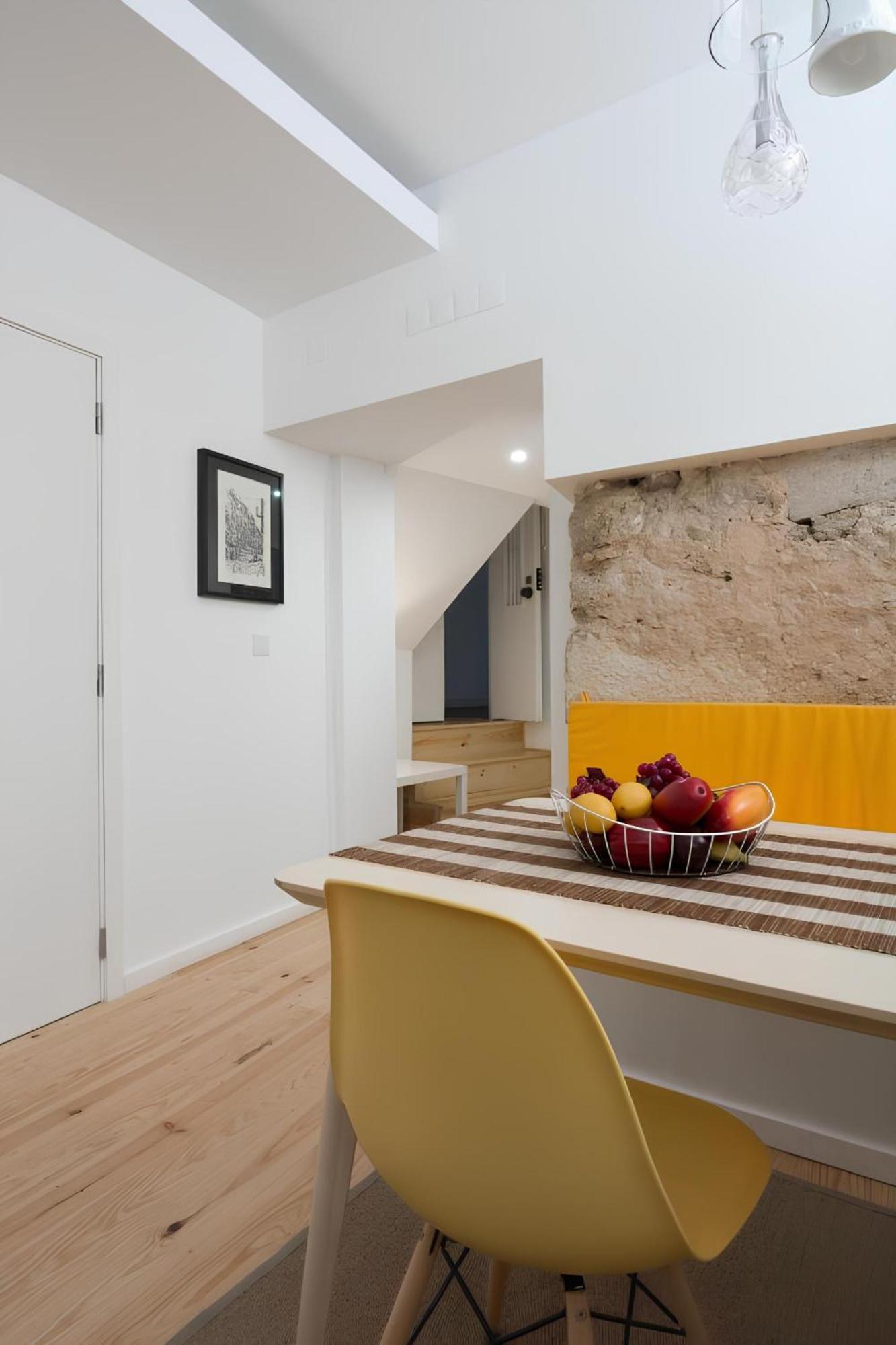 Апартаменты Casa Do Castelo 1- Work Or Relax In The Historic Heart Of Lisbon! Экстерьер фото